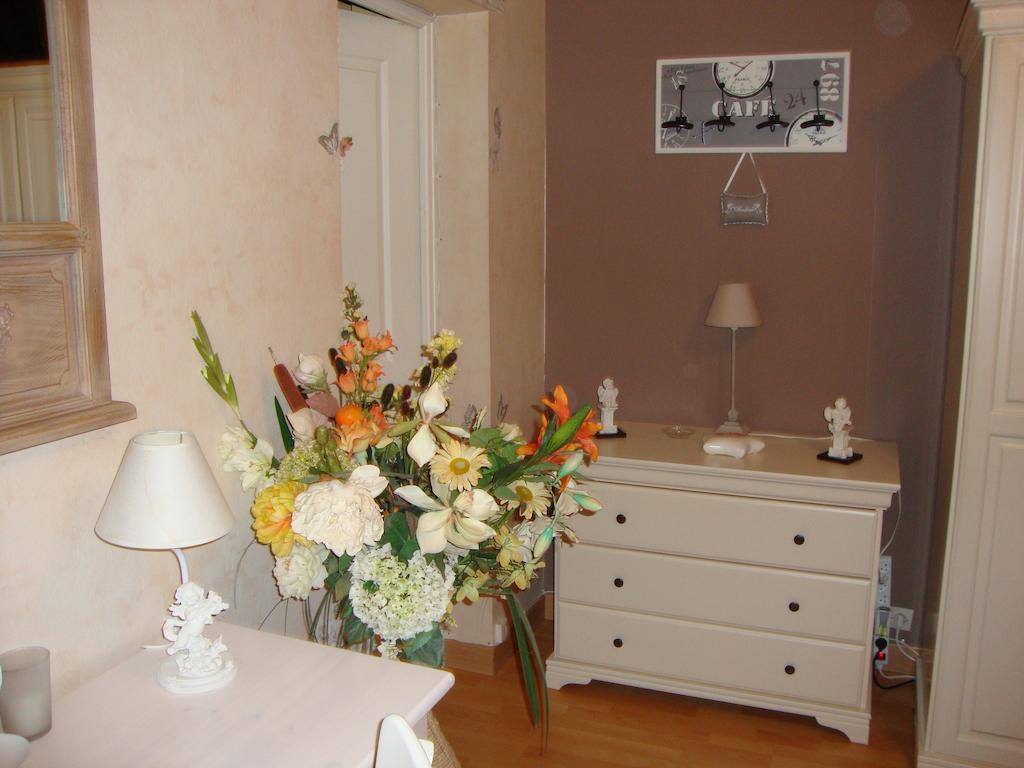Le Refuge Des Anges Hotel Presles-et-Thierny Szoba fotó